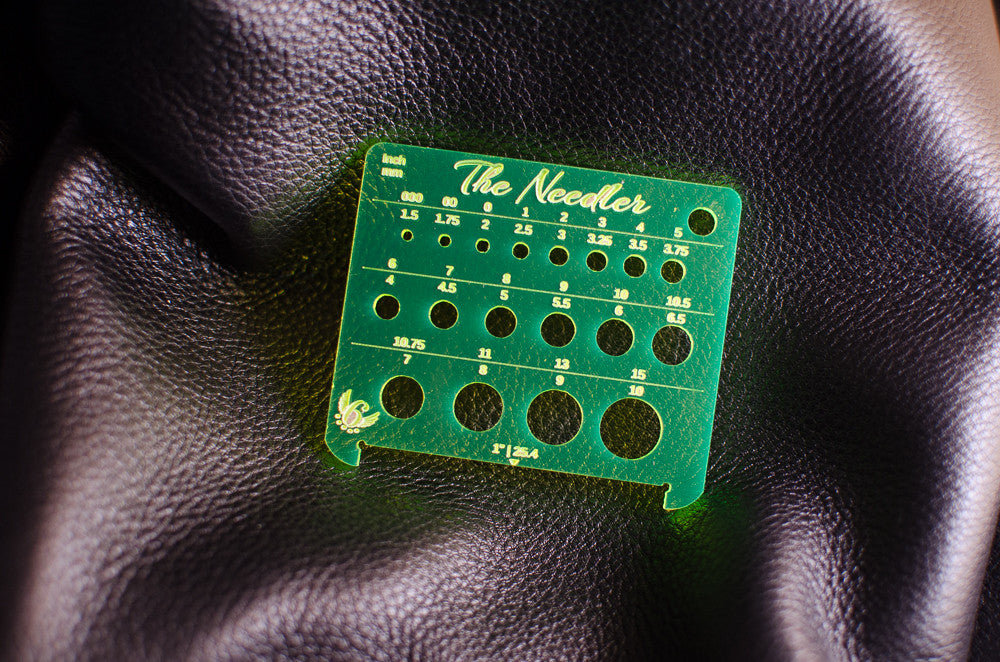 The "Needler" - Knitting Needle Gauge