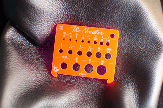 The "Needler" - Knitting Needle Gauge