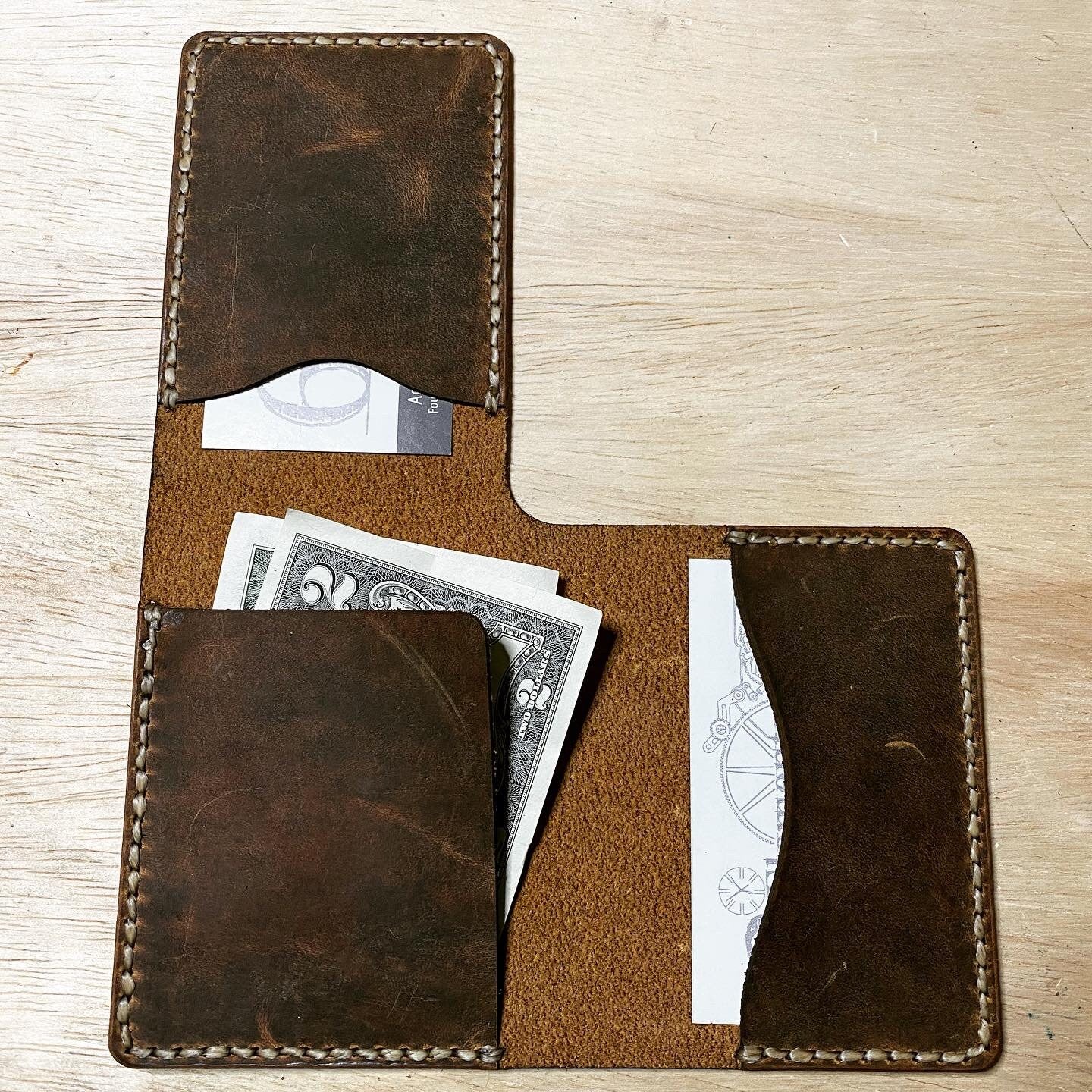 Nomad Leather Tri-fold Minimalist Wallet